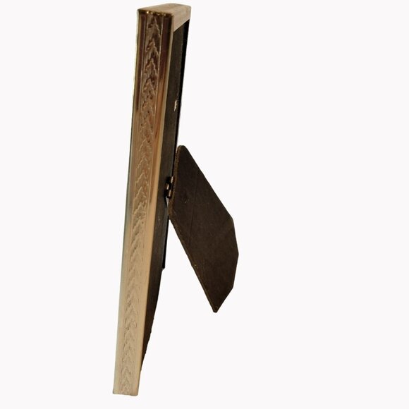 Gold Tone Intercraft 4x6 Inch Photo Frame Vertical Horizontal Display - Picture 2 of 7